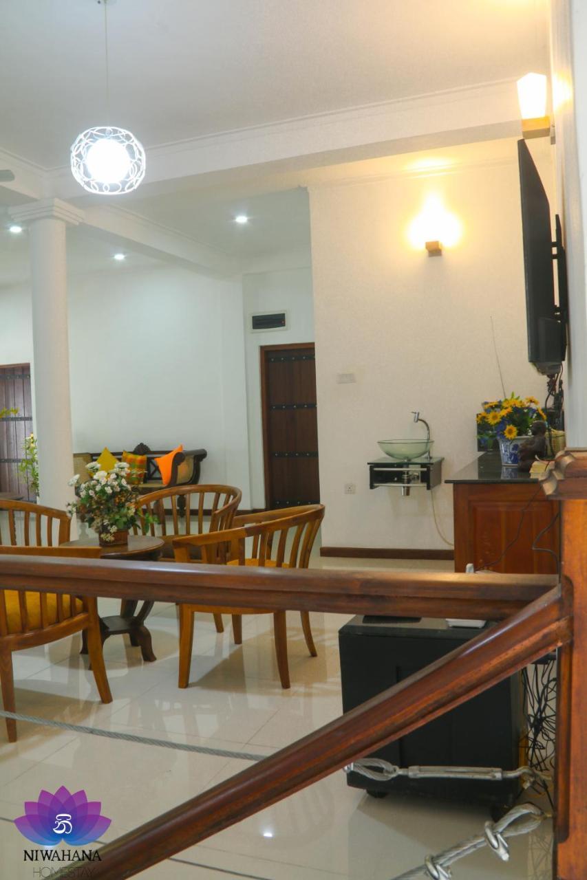 Nivahana Homestay Kandy Exterior photo