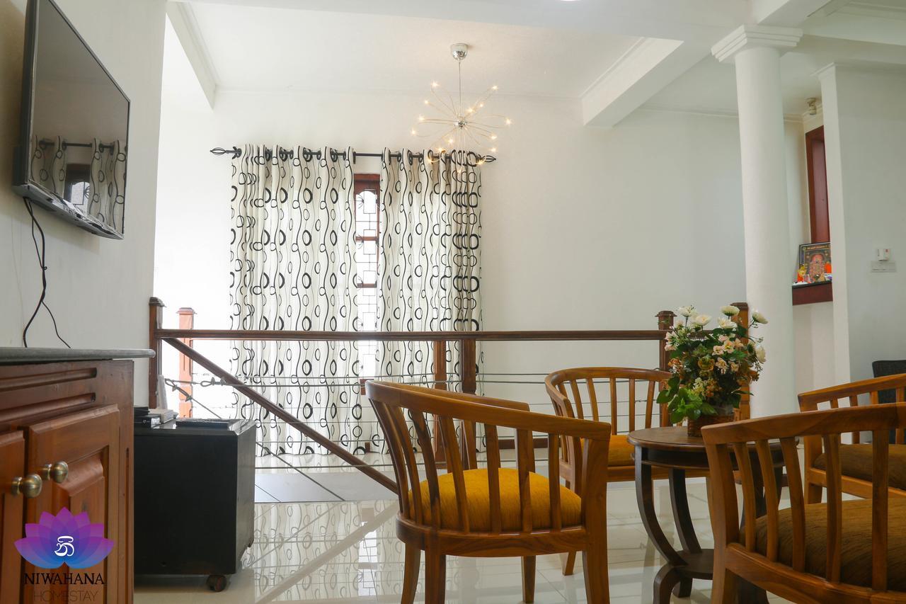 Nivahana Homestay Kandy Exterior photo
