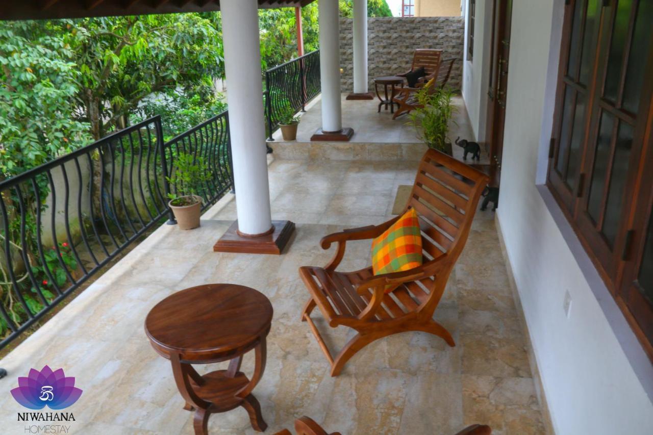 Nivahana Homestay Kandy Exterior photo